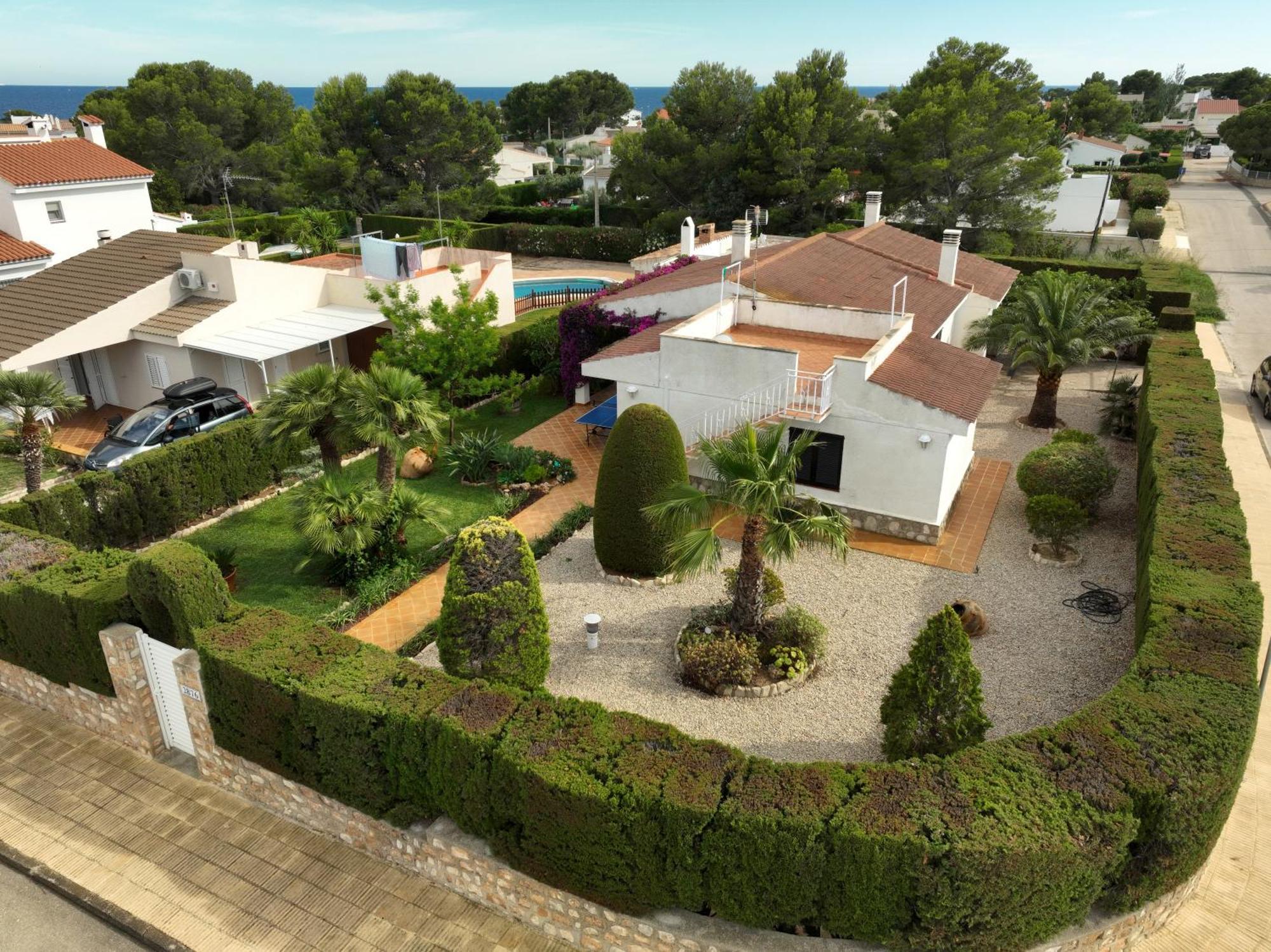 Exclusiva Villa Con Piscina Calafat Exterior photo